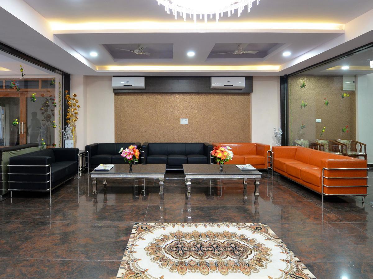Super Collection O Lotus Grand Near Secunderabad Railway Station Hotel Luaran gambar
